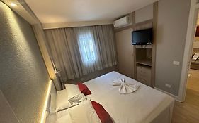 Ótima localização Flat Residencial